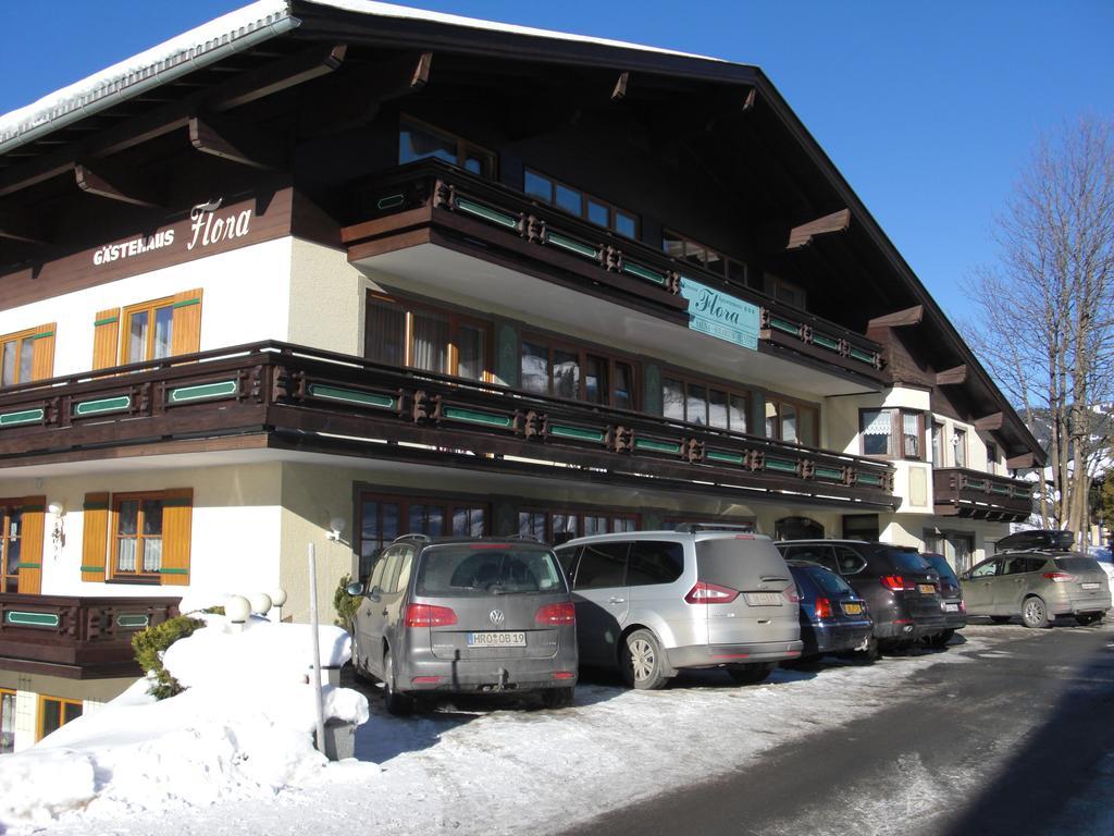 Hotel-Pension Flora Saalbach-Hinterglemm Luaran gambar